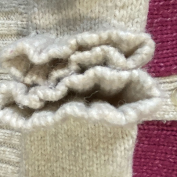 American Eagle Women's V-neck Button Up Cropped Knit Sweater. Sz S - Picture 10 of 16